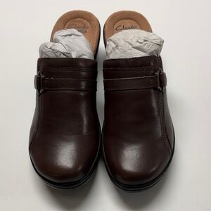 Clarks Hayla Marina Brown Leather clogs